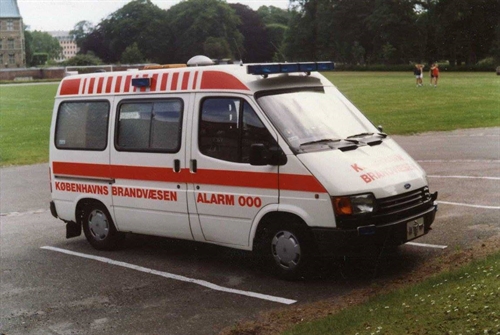 DMC Decals FB008 Copenhagen Fire Department, ambulance, long, 1/87